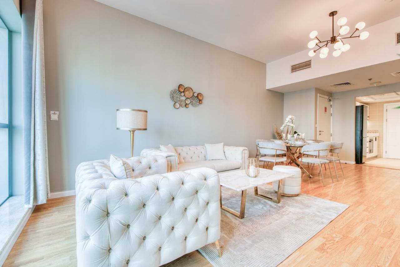 Apartment Elegant 2br At The Point Marina By Deluxe Homes *