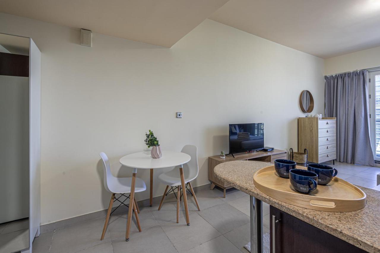 Apartment Higuests - Modern With Incredible Skyline View Dubai