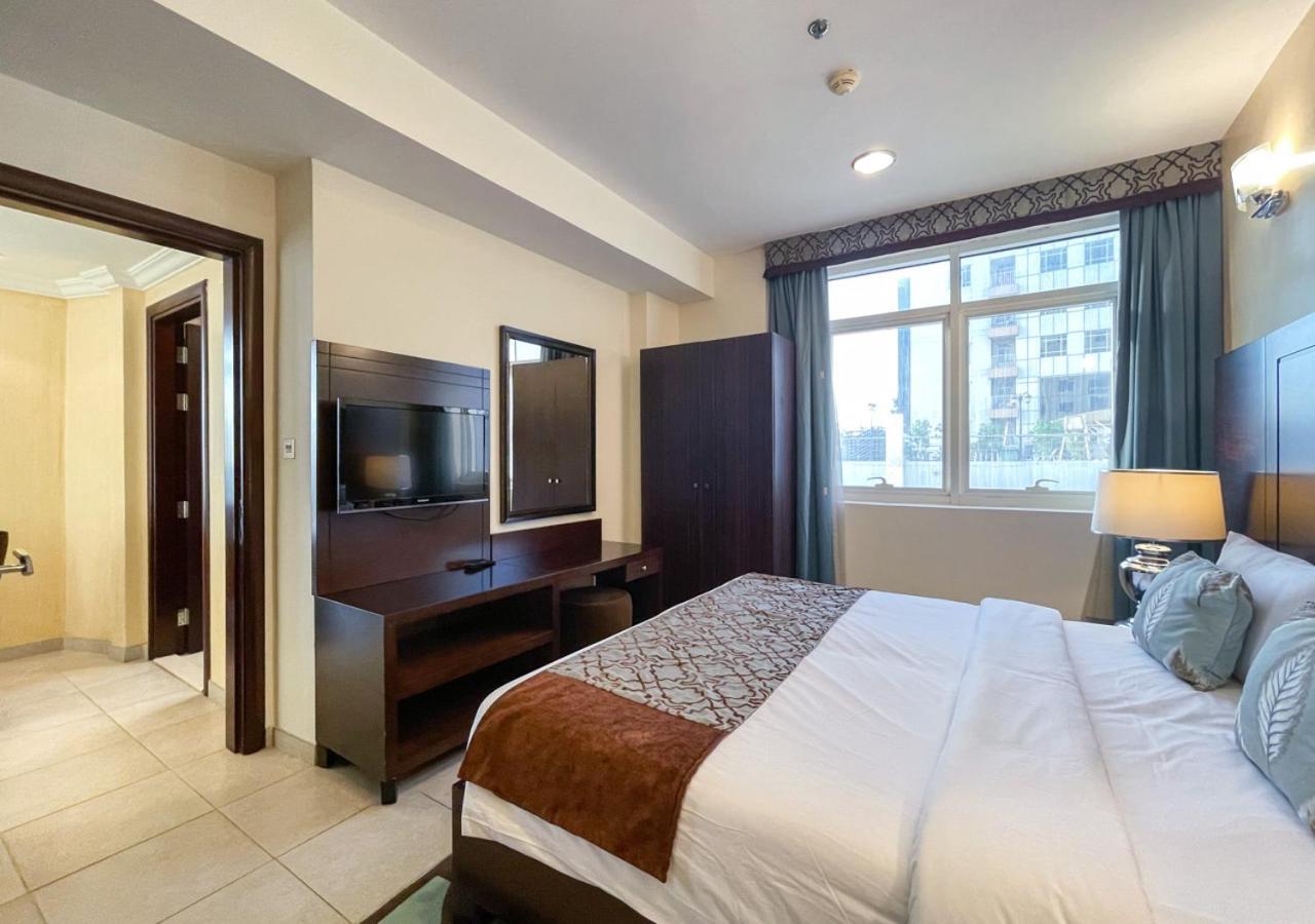Residences - Serviced Al Barsha Aparthotel 2*