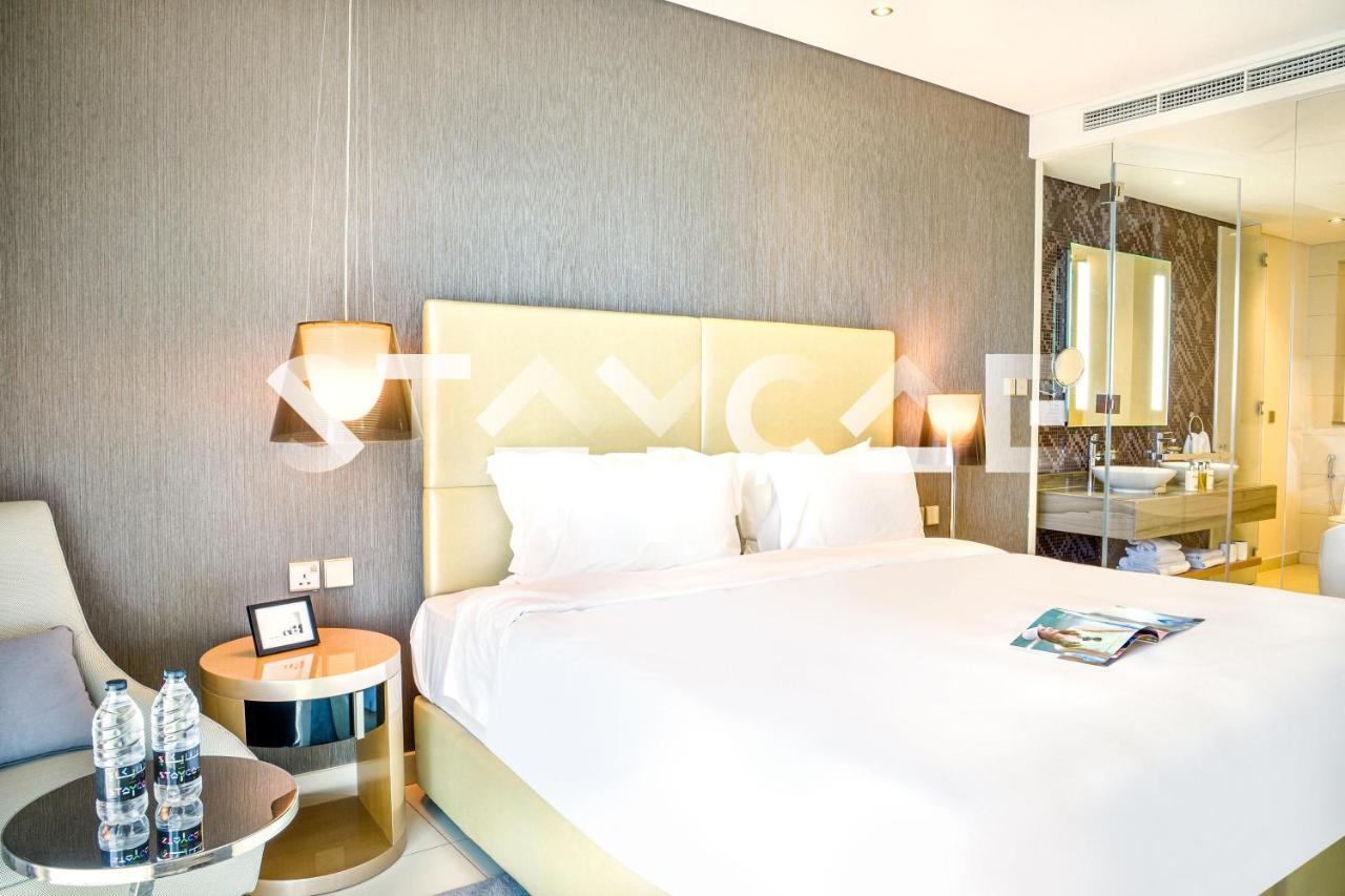 Staycae Paramount Towers