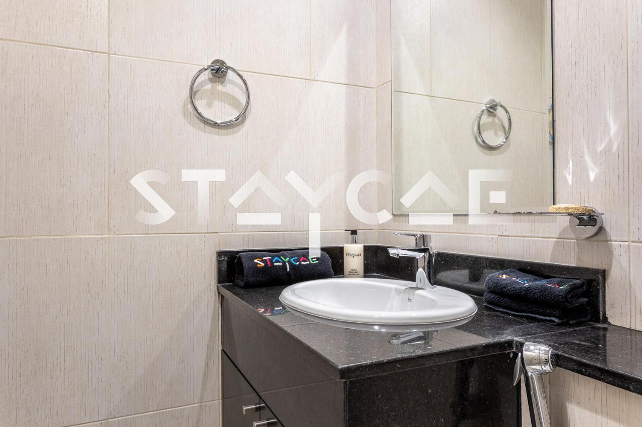 Staycae Homes - Tower 108 Daire
