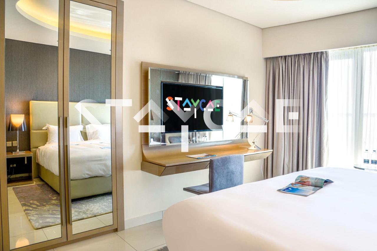 Staycae Paramount Towers Apartment Dubai