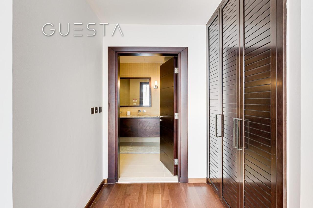 Tiara Residences, Free & Pool Access Apartment Dubai