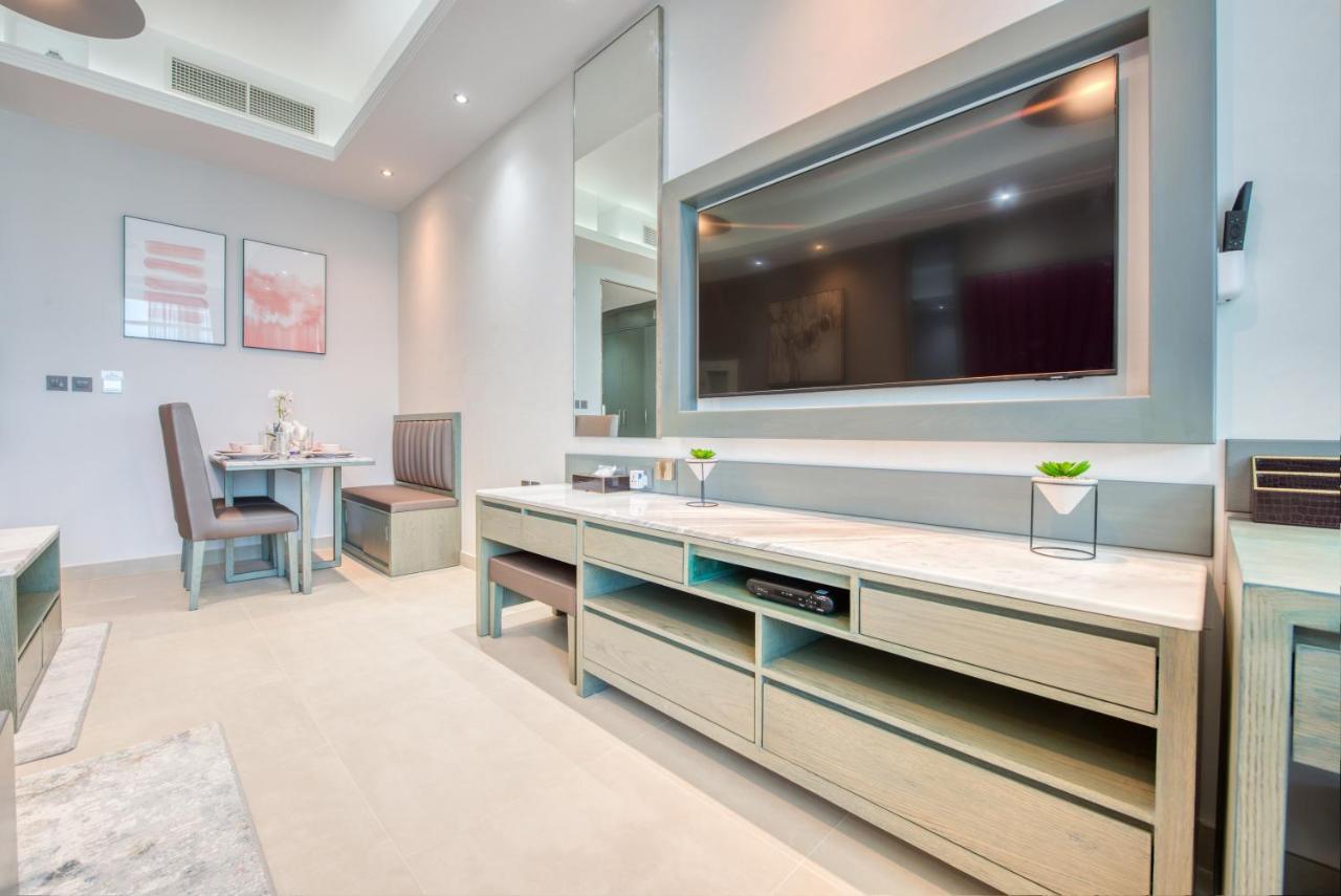 Apartment Lavish At Bayz By Danube Business Bay By Deluxe Homes *