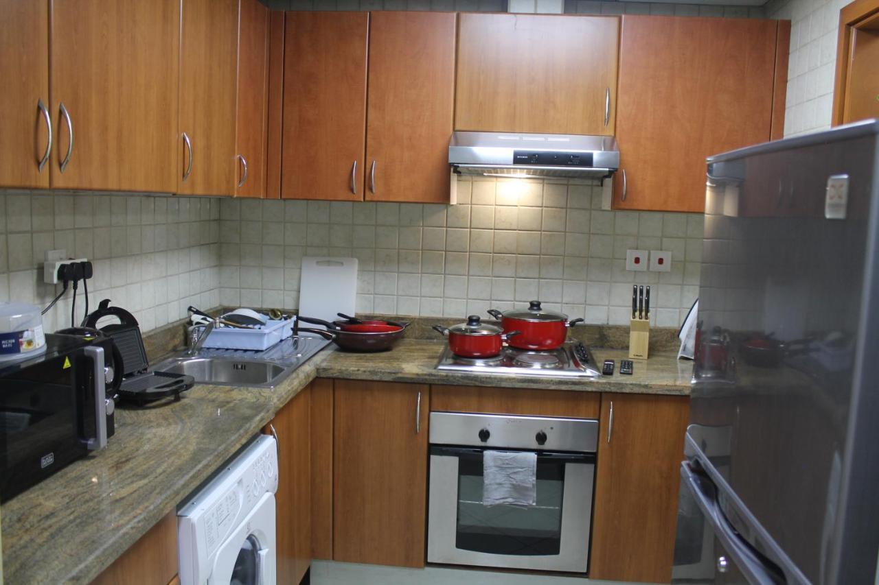 Newly Furnished One Bedroom Next To Metro & In Marina Apartment