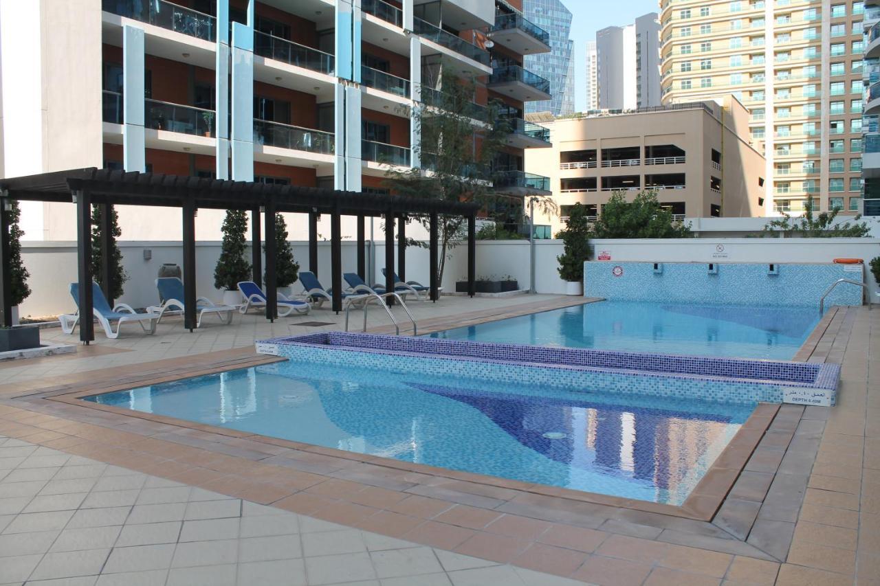Newly Furnished One Bedroom Next To Metro & In Marina Apartment *