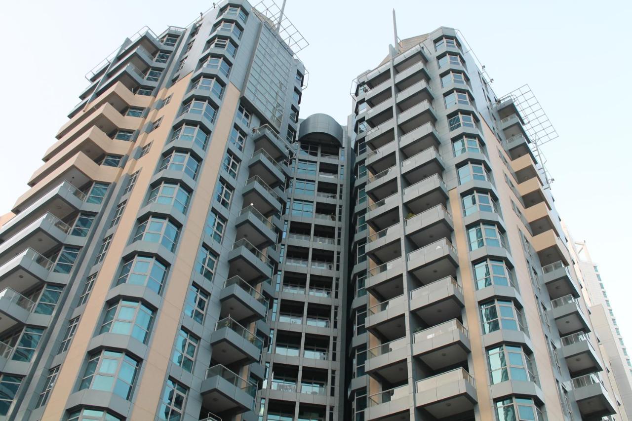 Apartment Newly Furnished One Bedroom Next To Metro & In Marina *