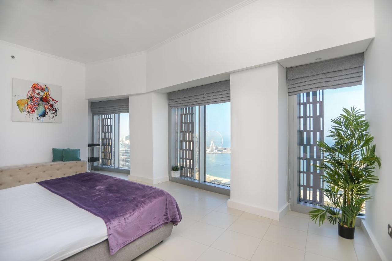 Apartment Penthouse In Marina , Cayan Tower , Sea View Dubai
