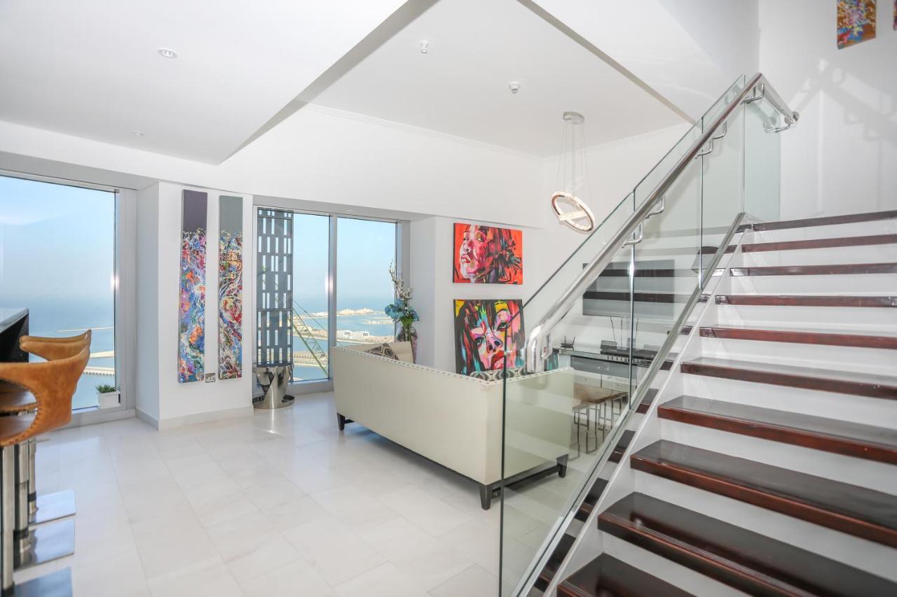 Penthouse In Marina , Cayan Tower , Sea View Apartment *