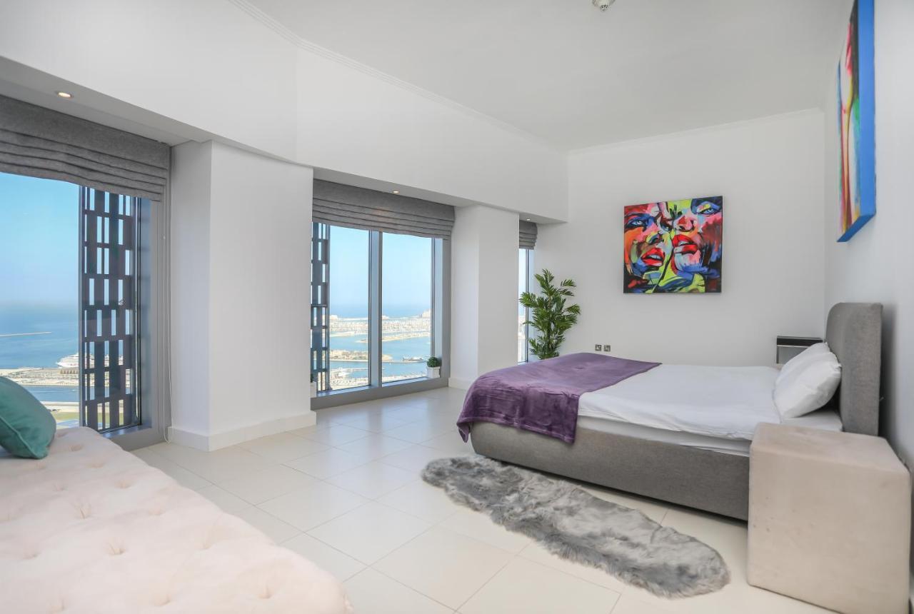 Apartment Penthouse In Marina , Cayan Tower , Sea View Dubai