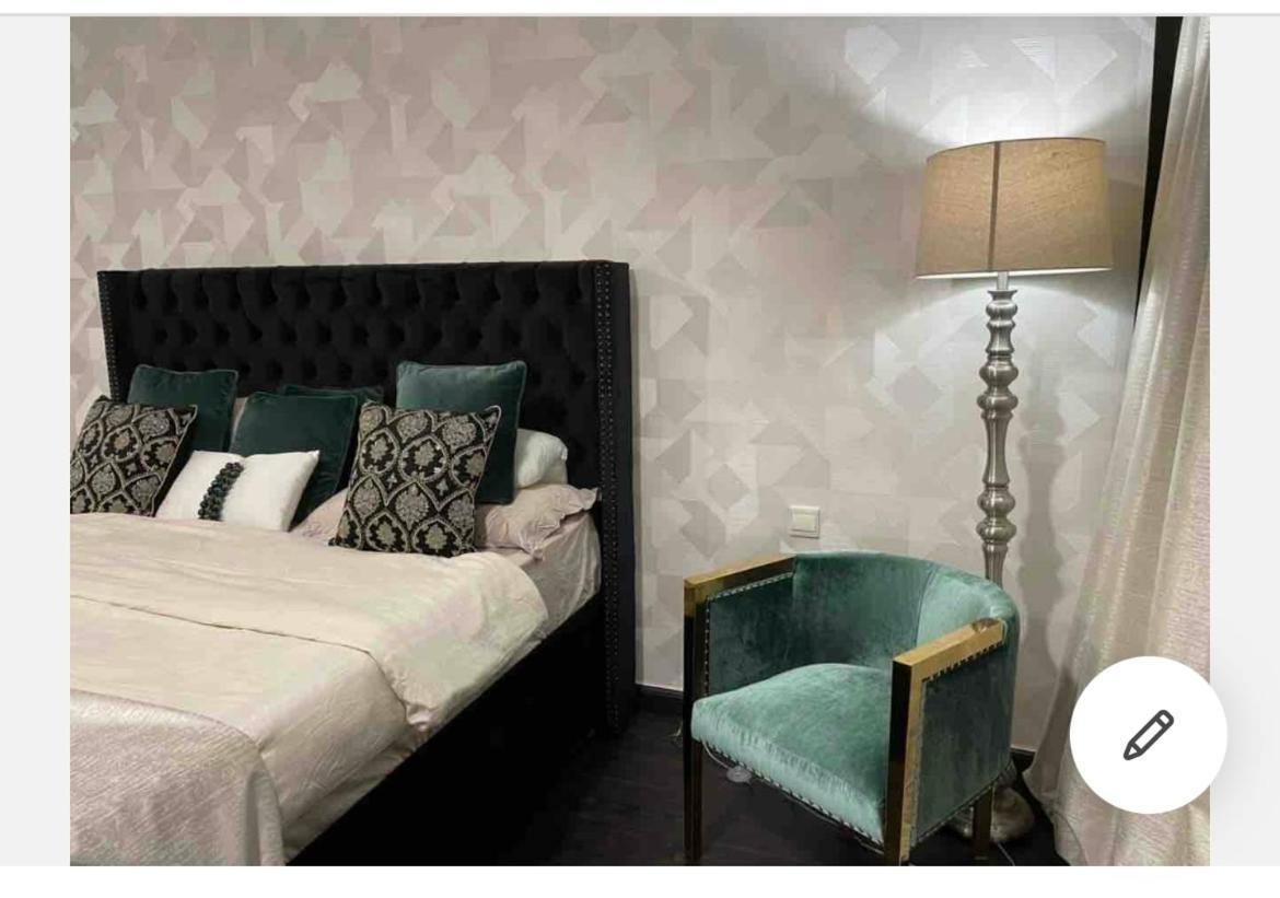 Usmans 1 Bedroom 4 Beds Jbr Huge Sea View 120 Sqm 2 Balconies