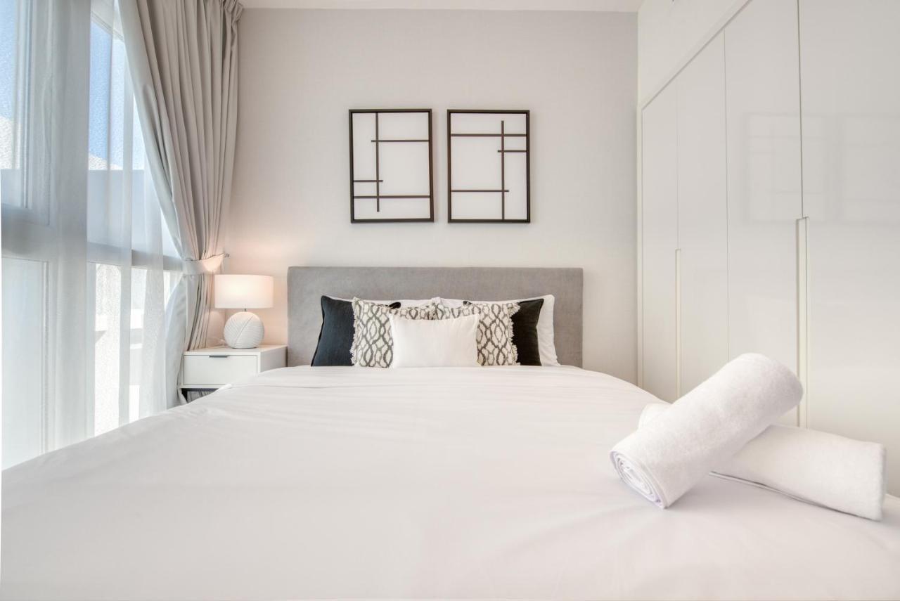 Charismatic 3br Townhouse At Damac Hills 2 Dubailand By Deluxe Homes