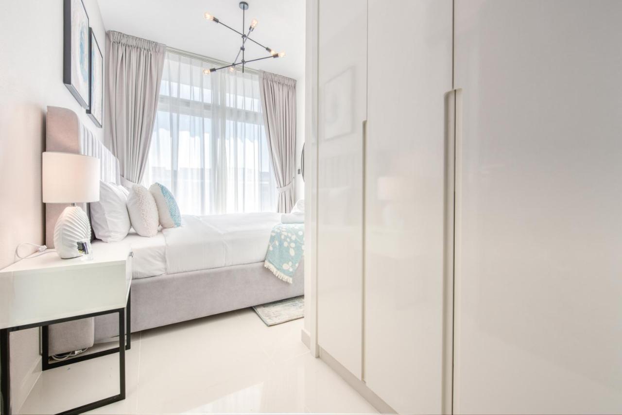 Pousada Charismatic 3br Townhouse At Damac Hills 2 Dubailand By Deluxe Homes *