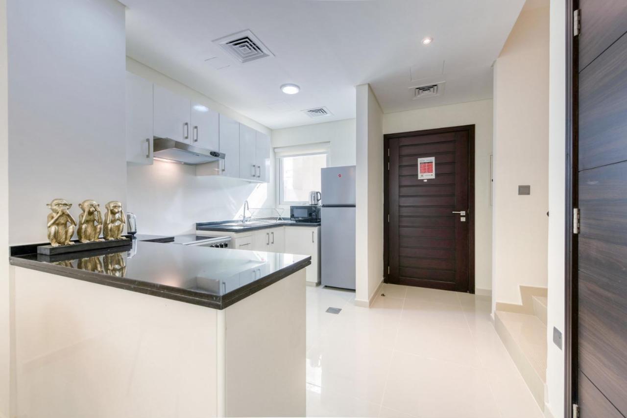 Charismatic 3br Townhouse At Damac Hills 2 Dubailand By Deluxe Homes