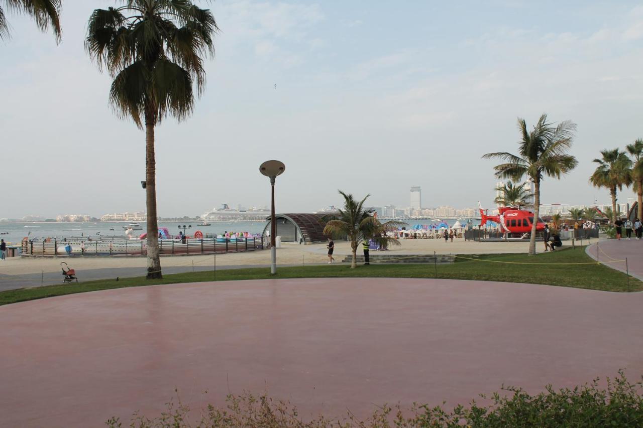 Newly Furnished One Bedroom Next To Metro & In Marina * Dubai