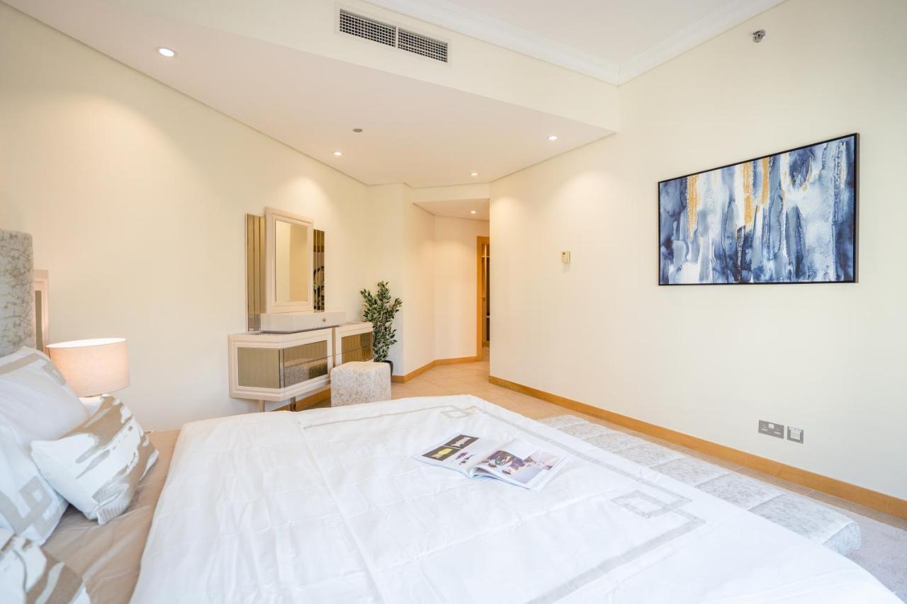Daire Luxury 4br - Palm Jumeriah - Club Access Dubai
