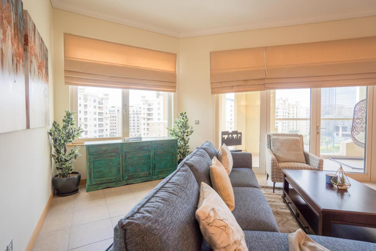 Daire Luxury 4br - Palm Jumeriah - Club Access Dubai