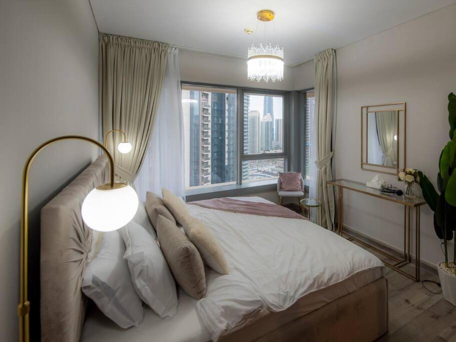 First Class 2br With Full Burj Khalifa And Fountain View