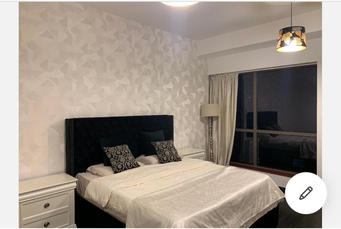 Usmans 1 Bedroom 4 Beds Jbr Huge Sea View 120 Sqm 2 Balconies Apartment