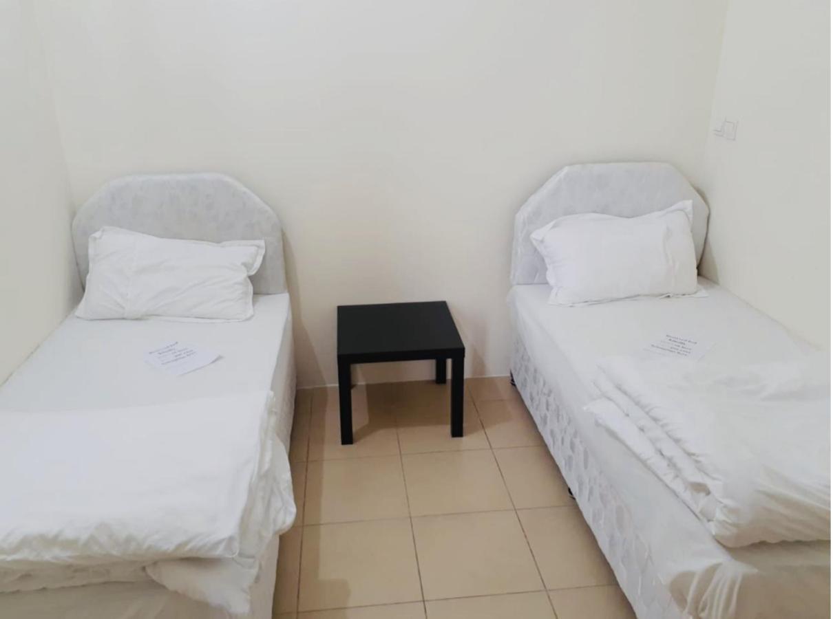 Hostel California *