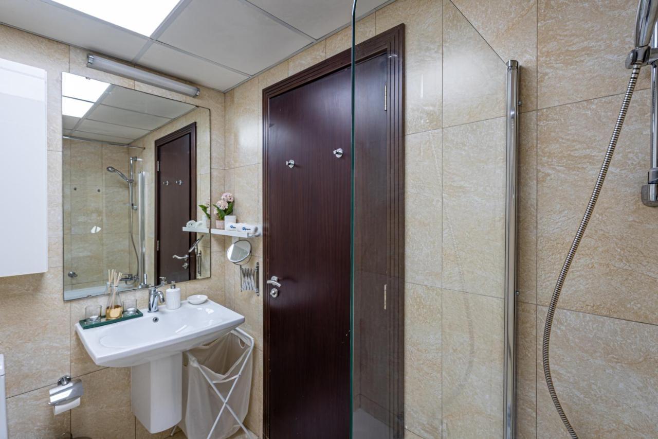 Higuests - Luxurious 1br With Balcony In Jvc Dubai