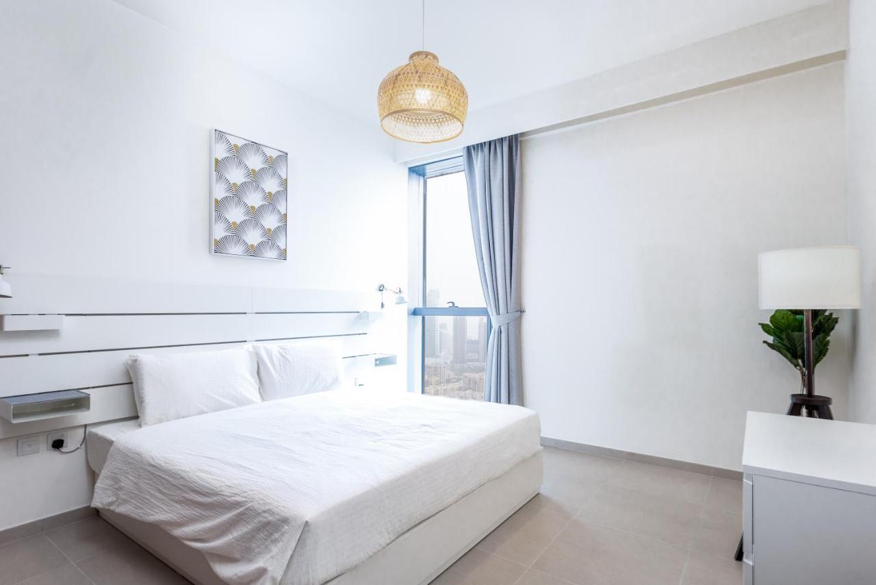 Spacious & Full Of Light 3br+ Kids Mall Apartment