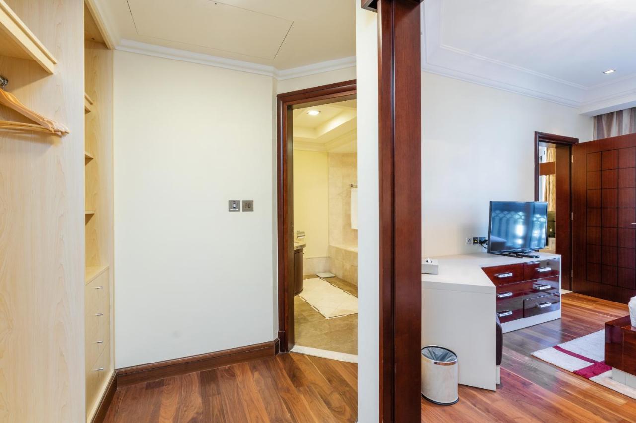 Royal Club By Rvhr, Grandeur Crescent Palm Jumeirah Daire *