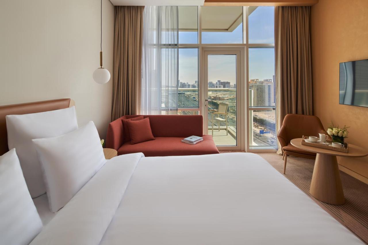 Novotel Jumeirah Village Triangle Hotel 4*