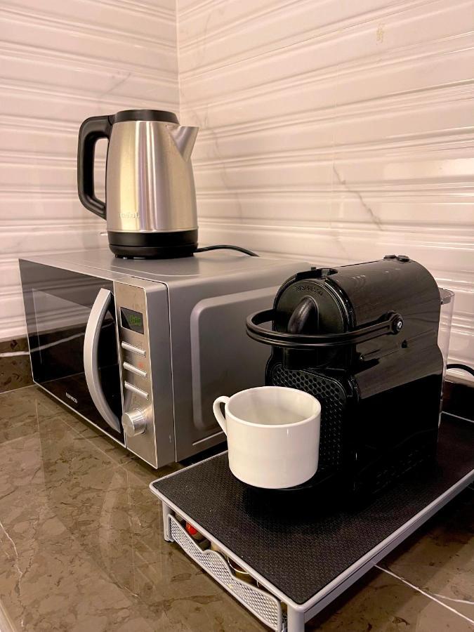 Apartment Awesome 1br In Marina