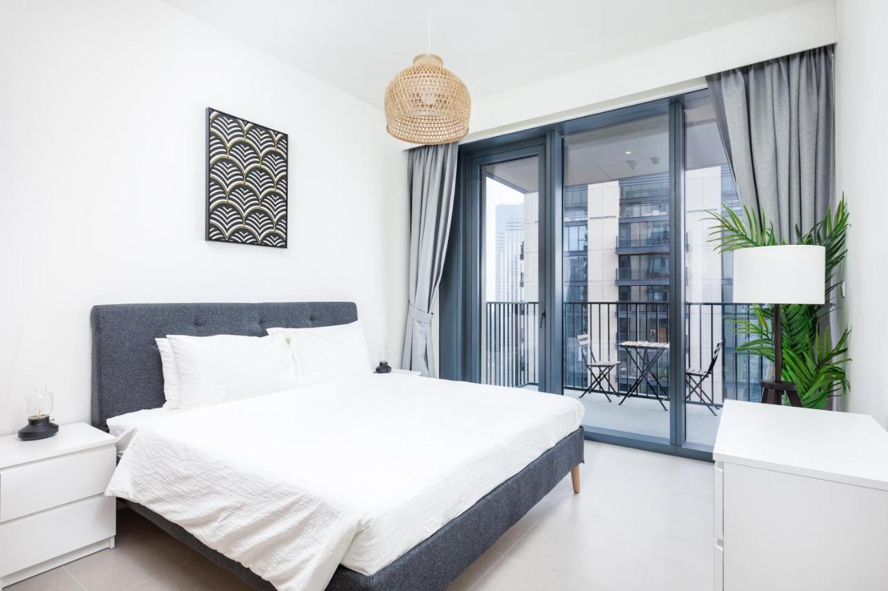 Apartment Spacious & Full Of Light 3br+ Kids Mall Dubai