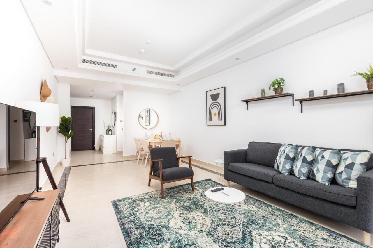 Apartment Lovely & Pristine 2br + Kids - 7min To Mall