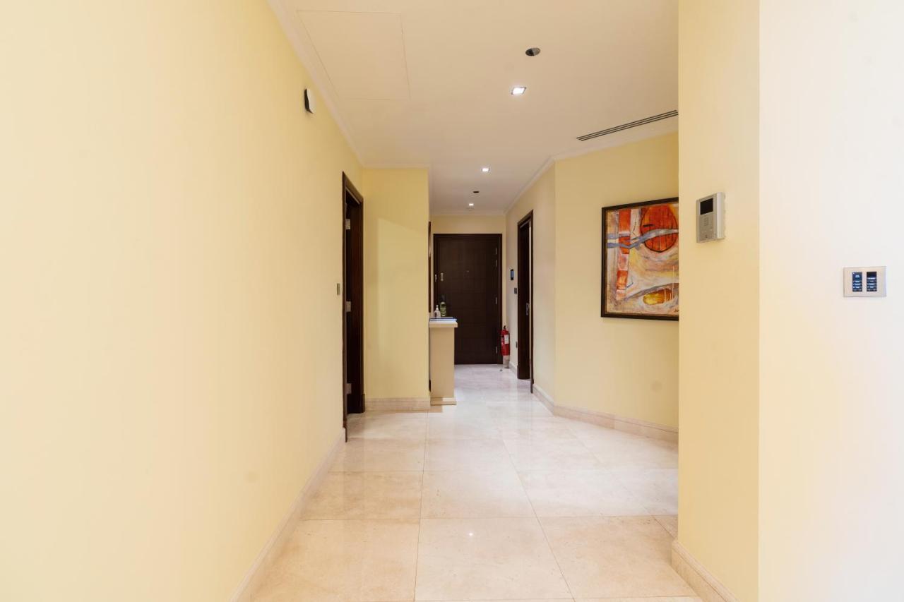 Daire Royal Club By Rvhr, Grandeur Crescent Palm Jumeirah