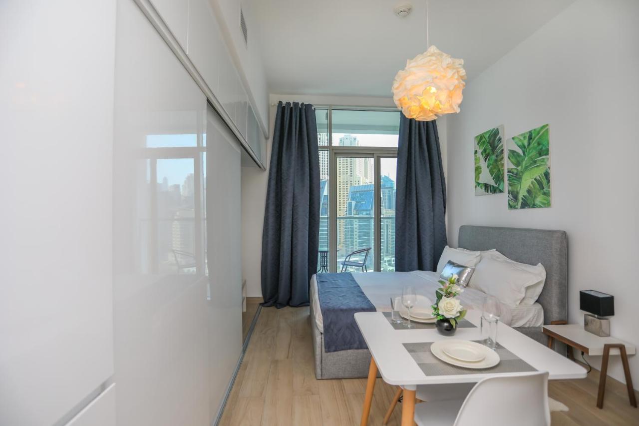 Luxury - Marina Apartment
