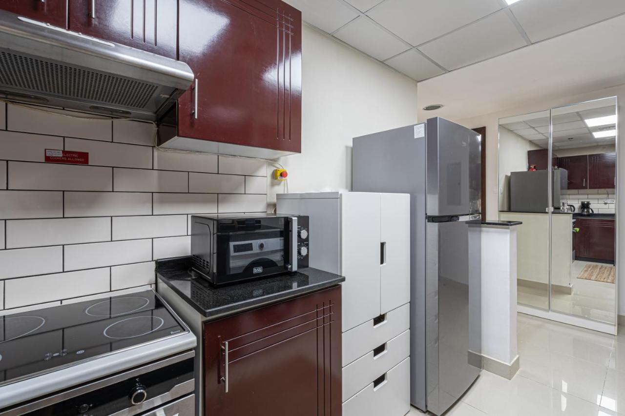 Apartment Higuests - Luxurious 1br With Balcony In Jvc Dubai
