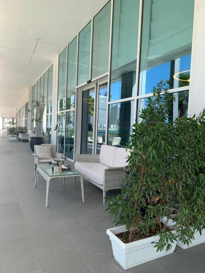 - Studio In Business Bay Direct On The Water Canal - 1km From Downtown & Mall - 1217a