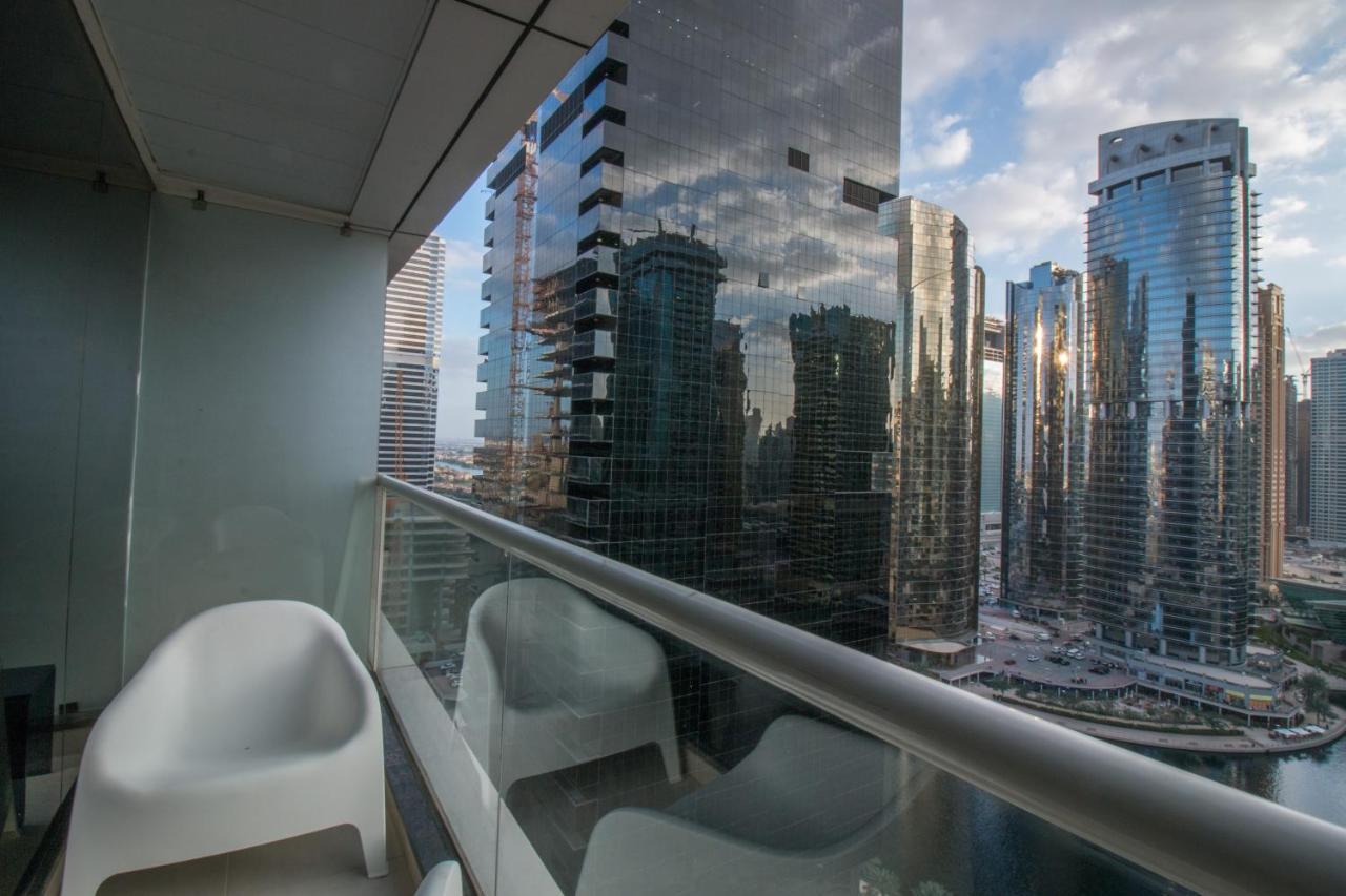 Apartment Walking Distance To Metro! Full Canal View