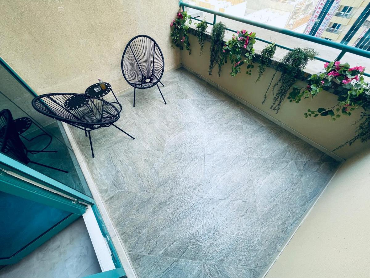 Awesome 1br In Marina