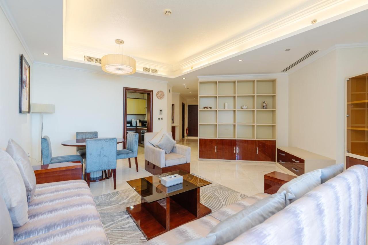 Royal Club By Rvhr, Grandeur Crescent Palm Jumeirah Daire Dubai