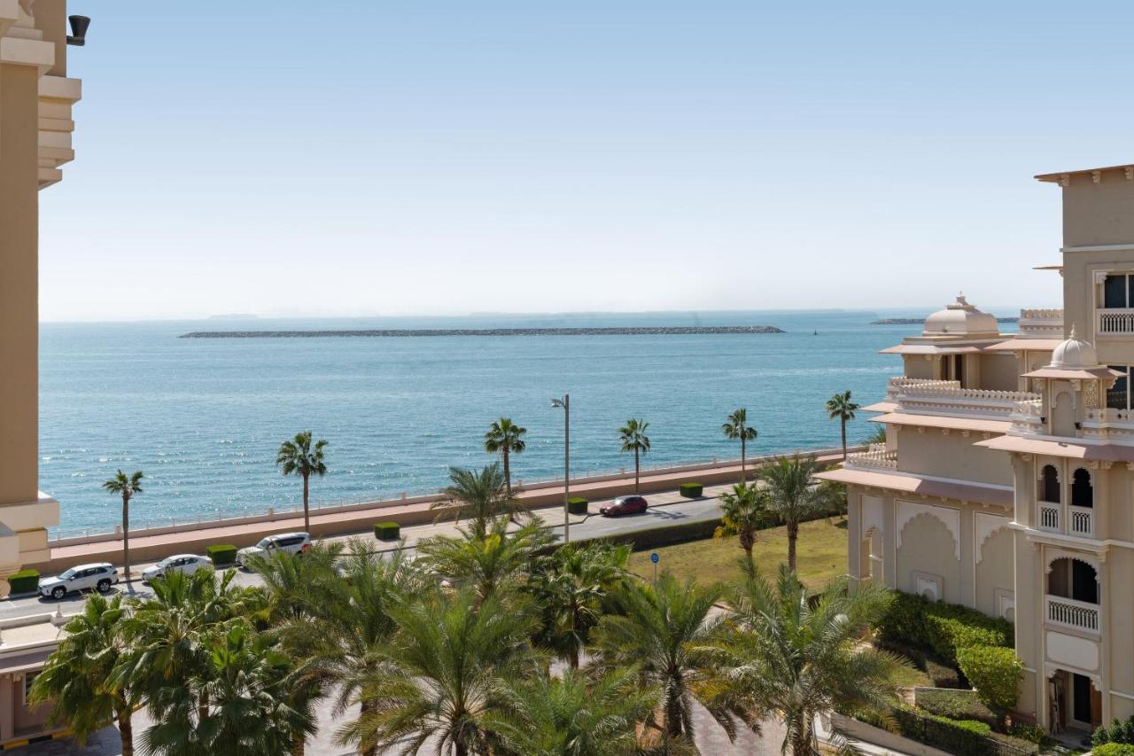 Daire Royal Club By Rvhr, Grandeur Crescent Palm Jumeirah