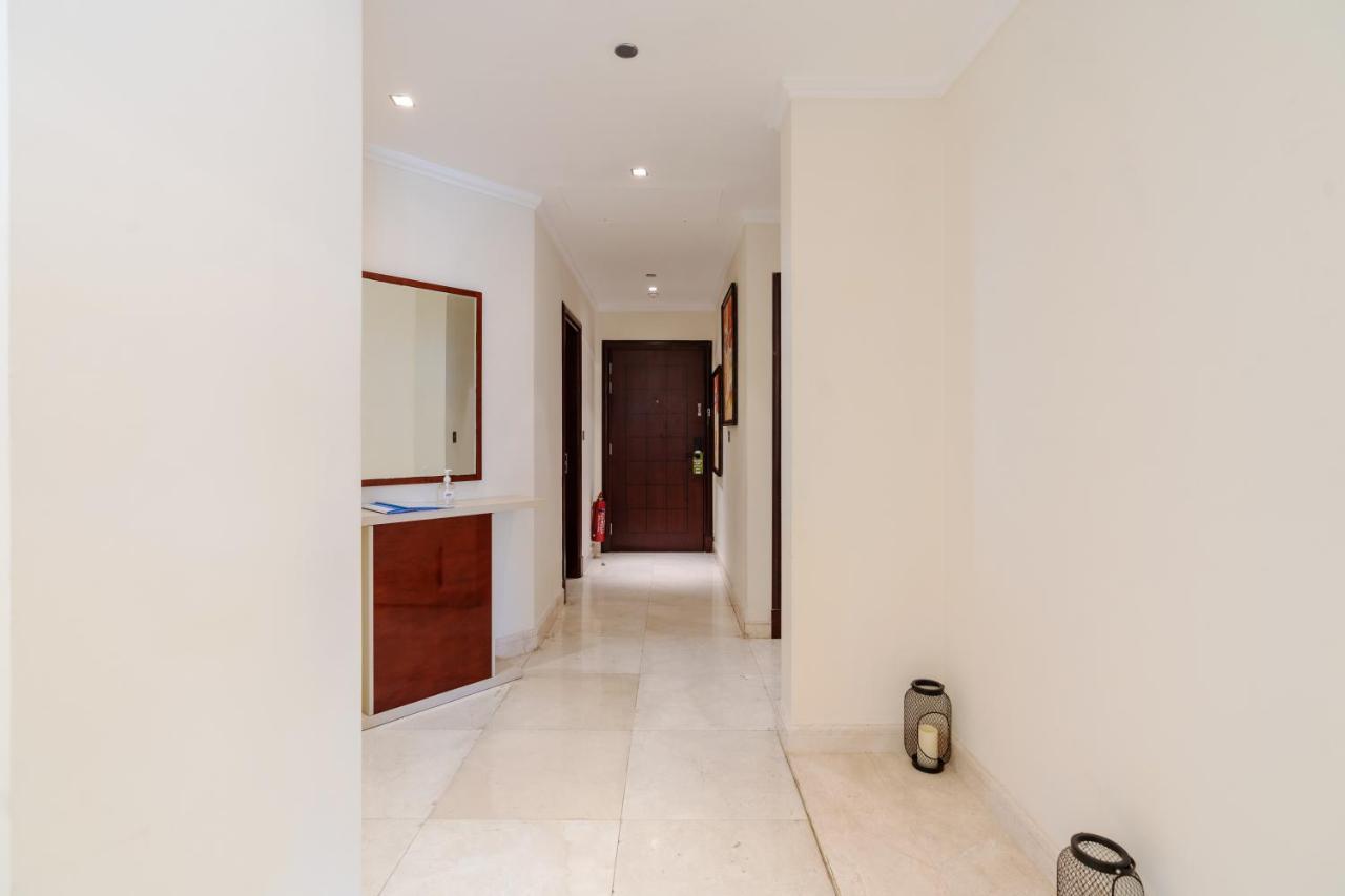 Daire Royal Club By Rvhr, Grandeur Crescent Palm Jumeirah