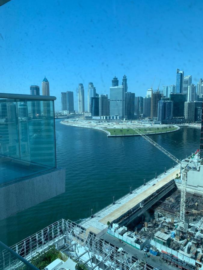 Apartment - Studio In Business Bay Direct On The Water Canal - 1km From Downtown & Mall - 1217a