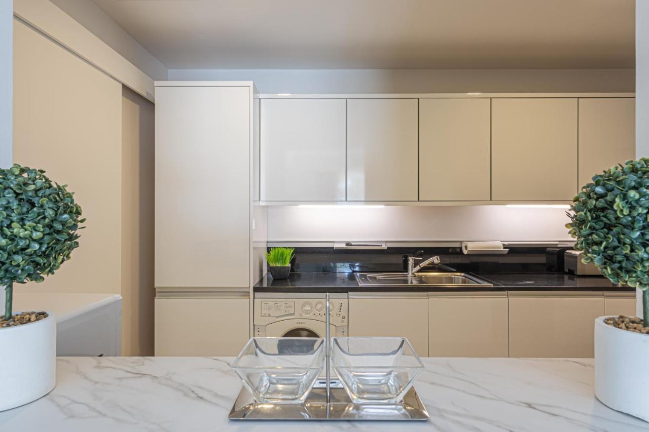 Higuests - Luxurious 1br In Palms With Private Access Apartment *