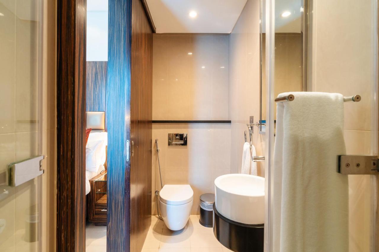 Royal Club By Rvhr, Bonnington Residential Tower - Jlt Apartment *