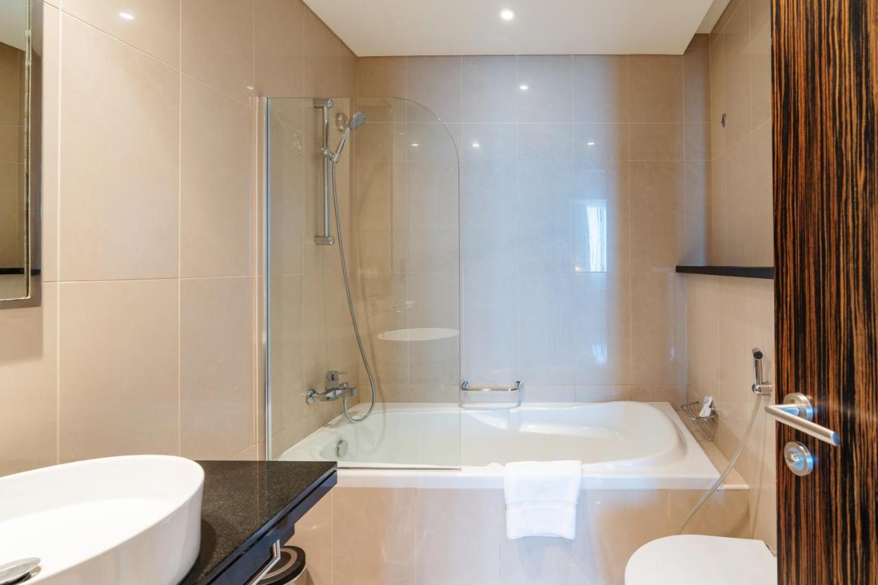 Apartment Royal Club By Rvhr, Bonnington Residential Tower - Jlt Dubai