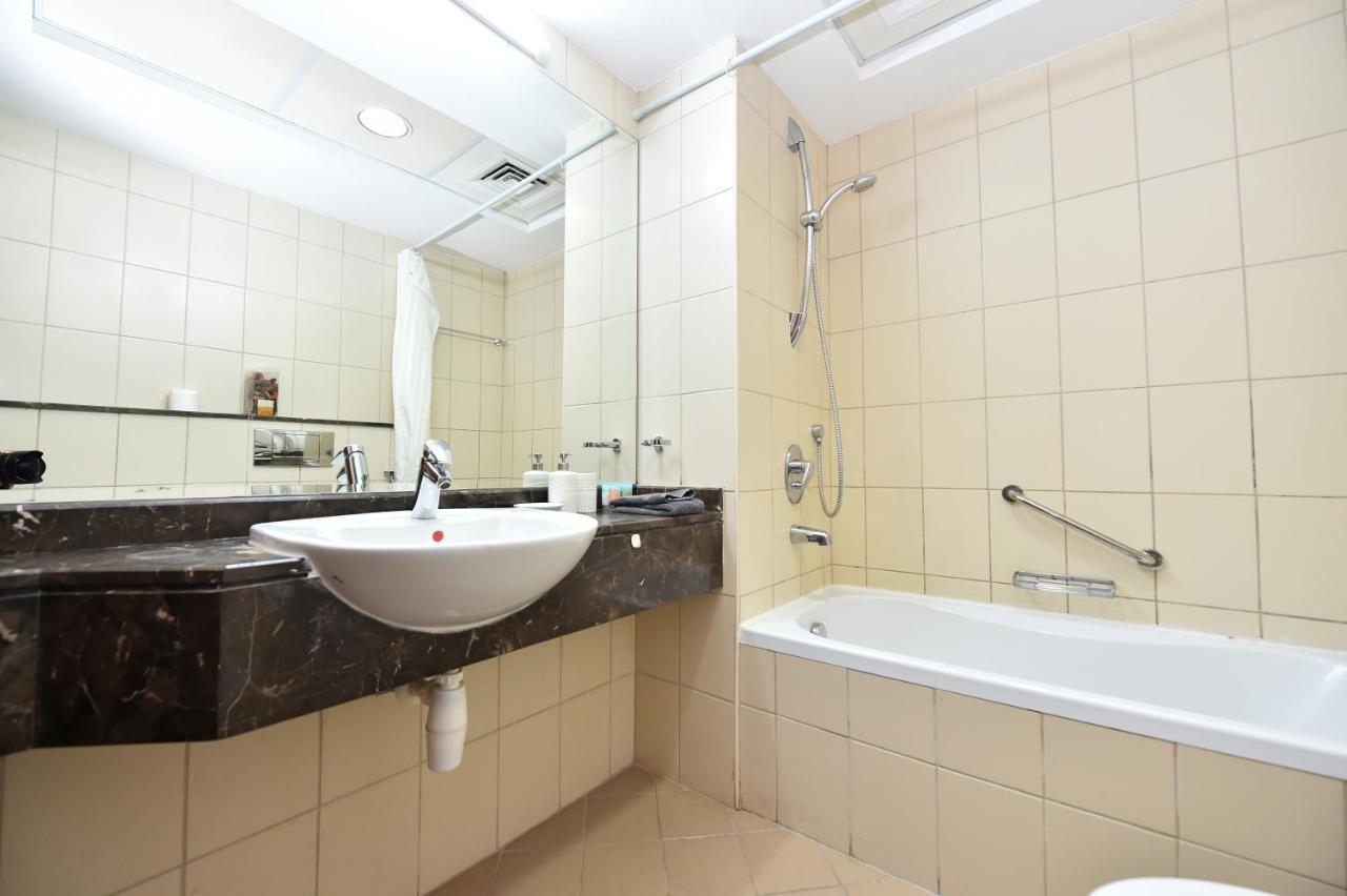 Luxury Escapes - In Jlt X1 Tower Close To Metro *