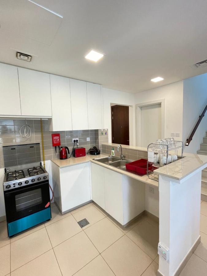 4 Bedroom Located At Town Square Dubai, Al Qudra Road * Dubai