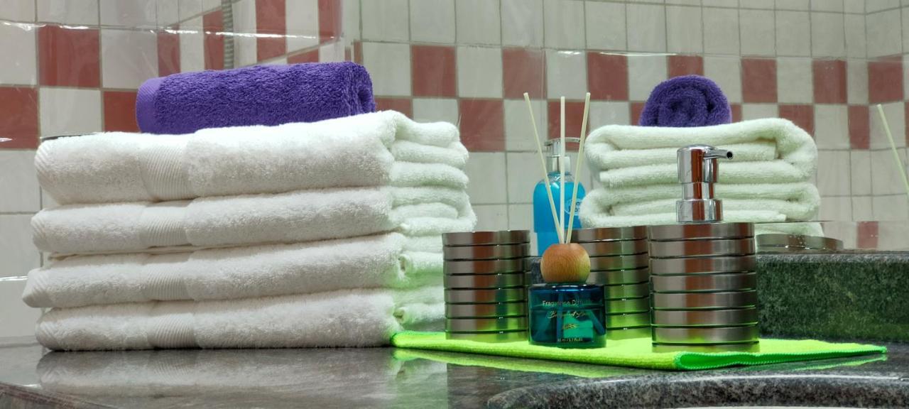 Cozy 1 Bedroom For A Large Family Minimum 5 Night Dubai
