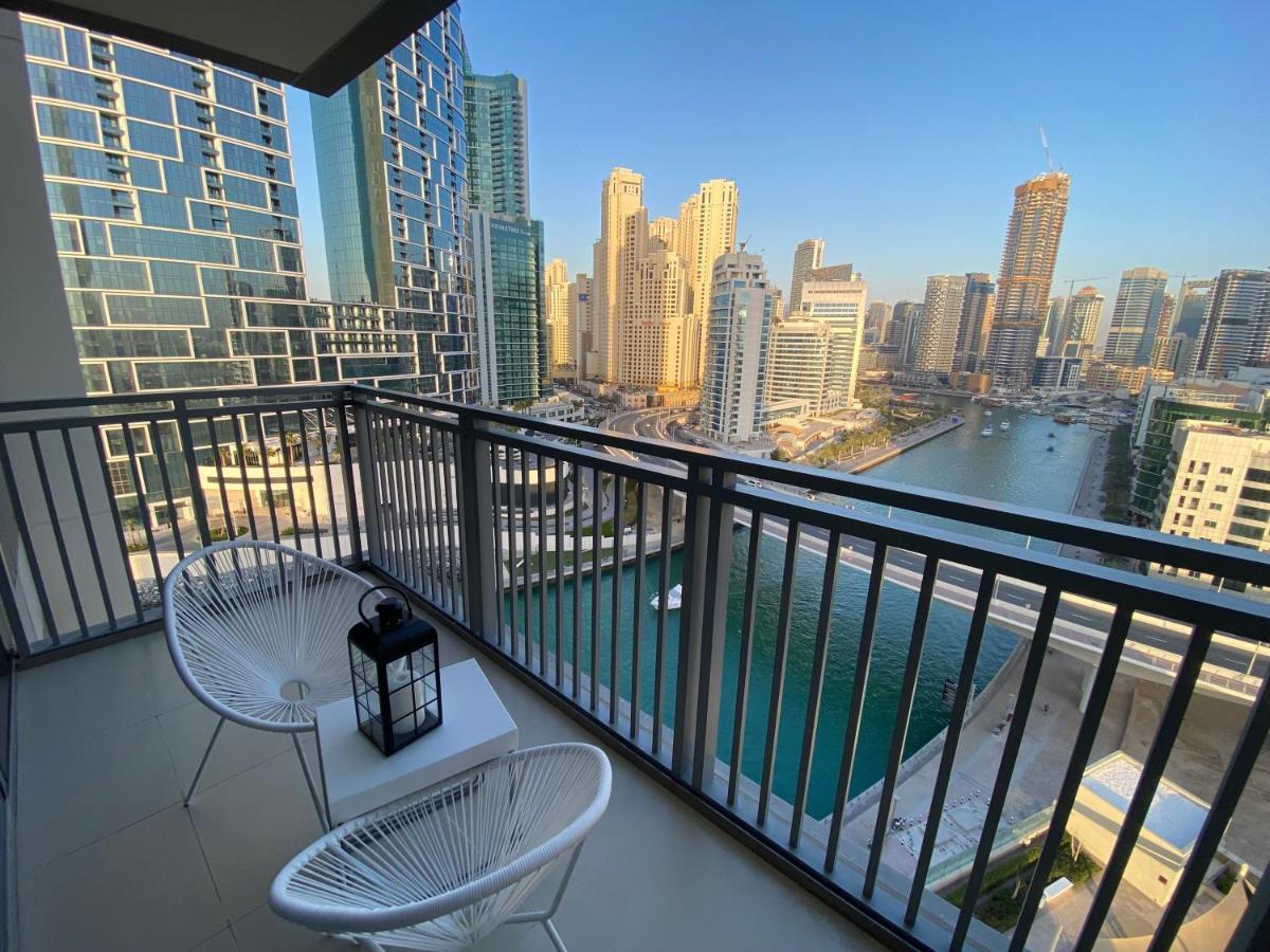 52 Luxury 1-br With Breath Taking Views And Amenities Apartment *