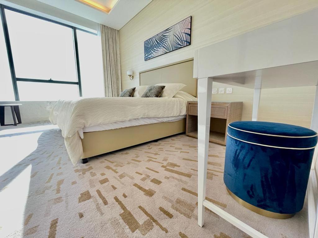 The Palm Tower Apartment Dubai