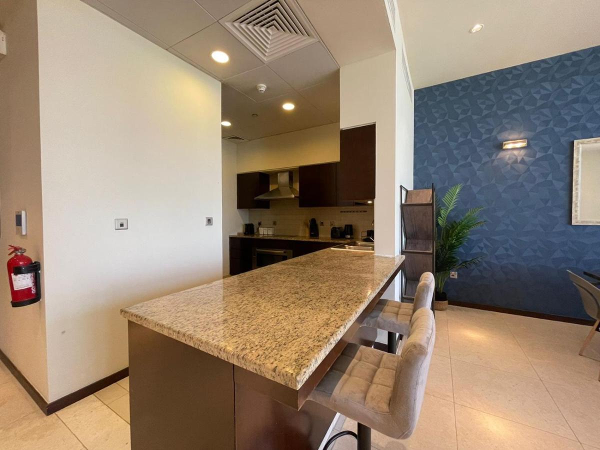 Bnbmehomes - Tiara Tanzanite Apartment Dubai